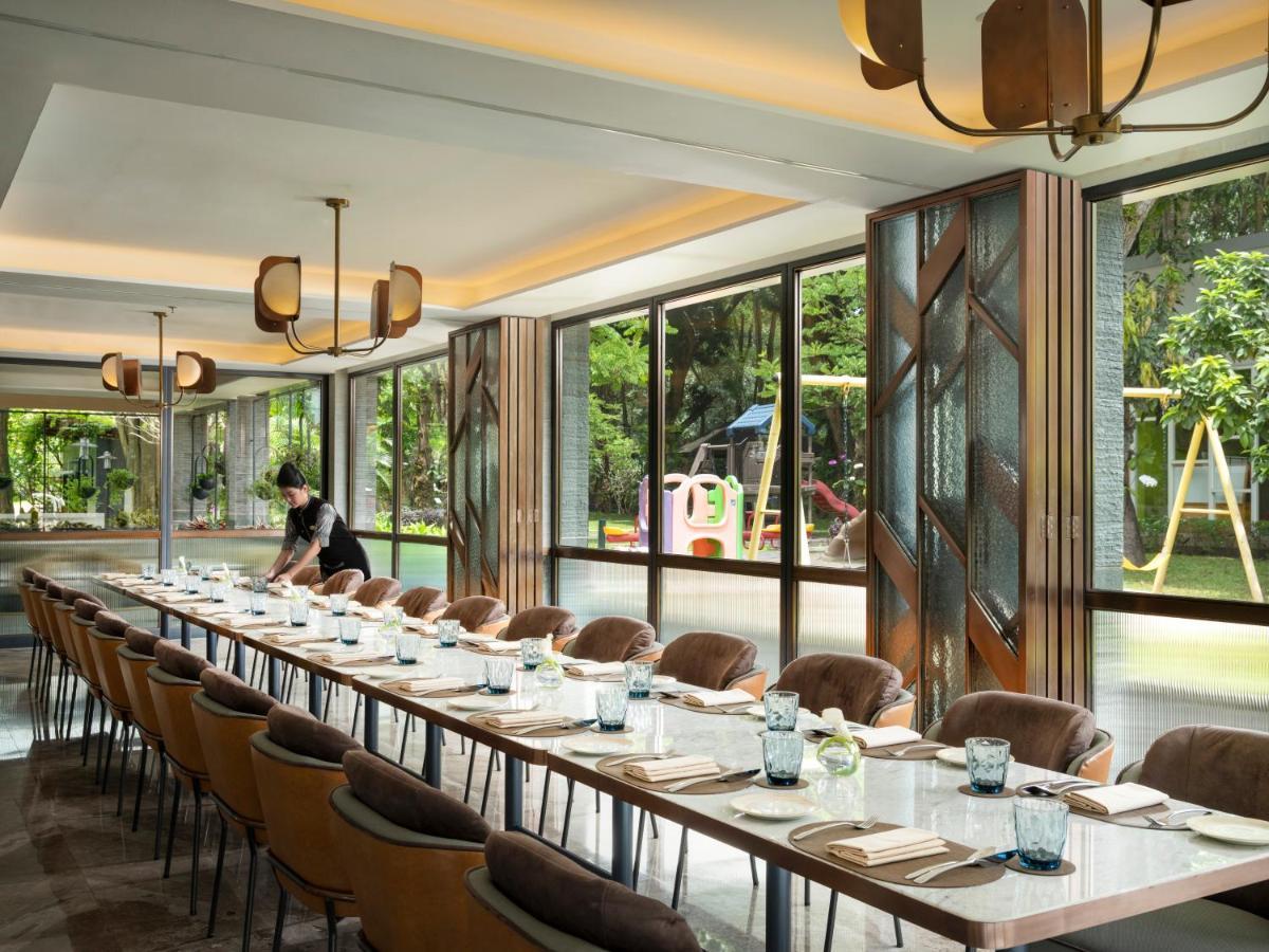 Royal Ambarrukmo Yogyakarta Hotel Maguwo Exterior foto